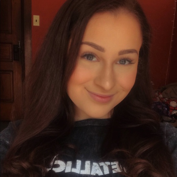 ellenjohn37